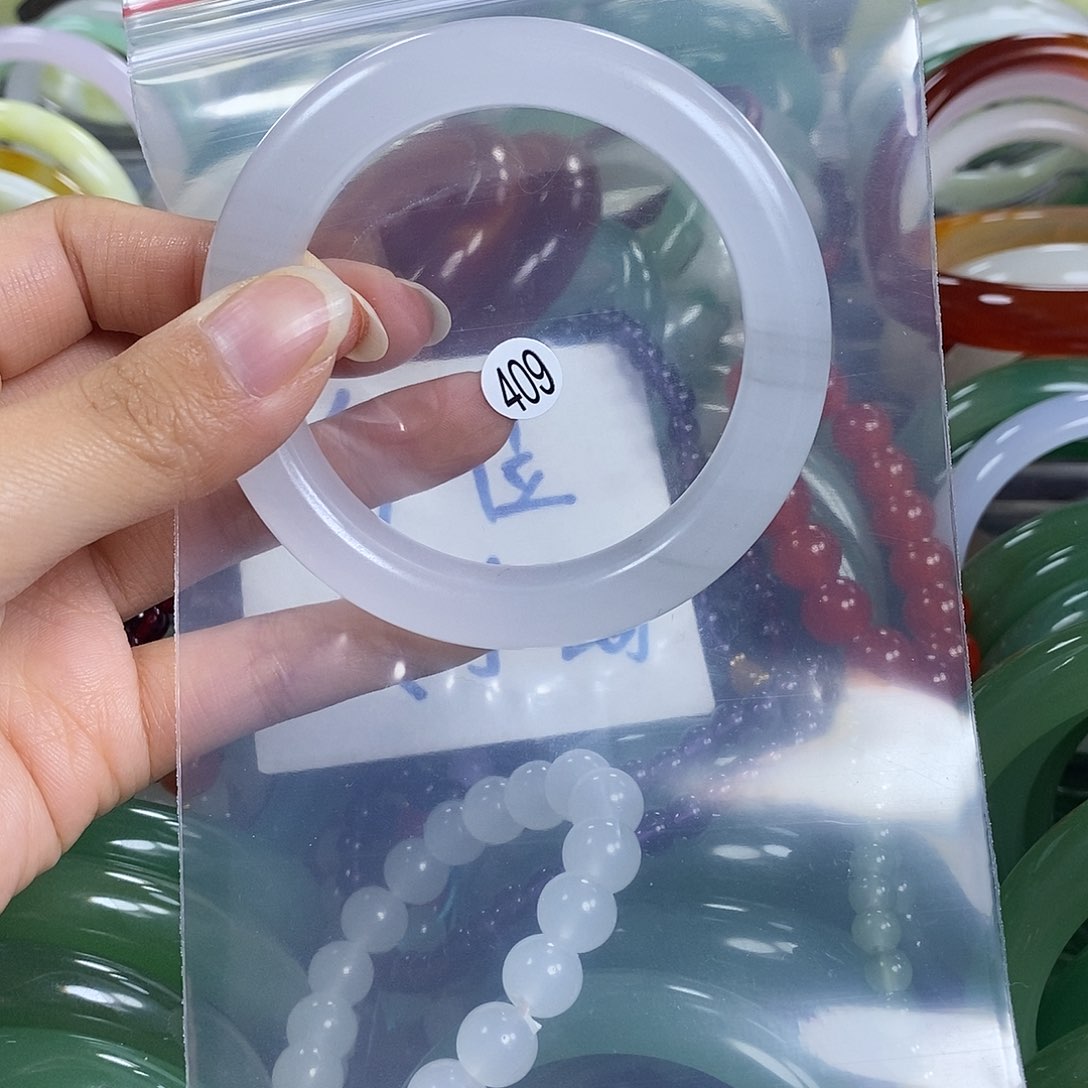 石英质玉手链未镶嵌56