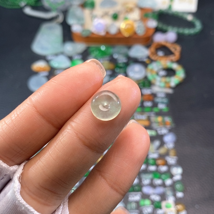 【闪购商品】翡翠挂件未镶嵌扣子