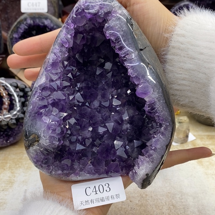 水晶大型摆件（非配饰）未镶嵌