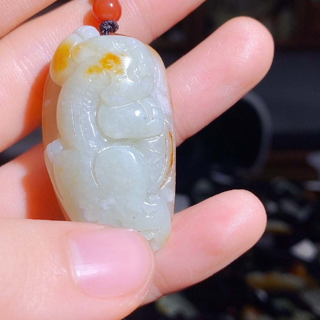 和田玉颈饰未镶嵌