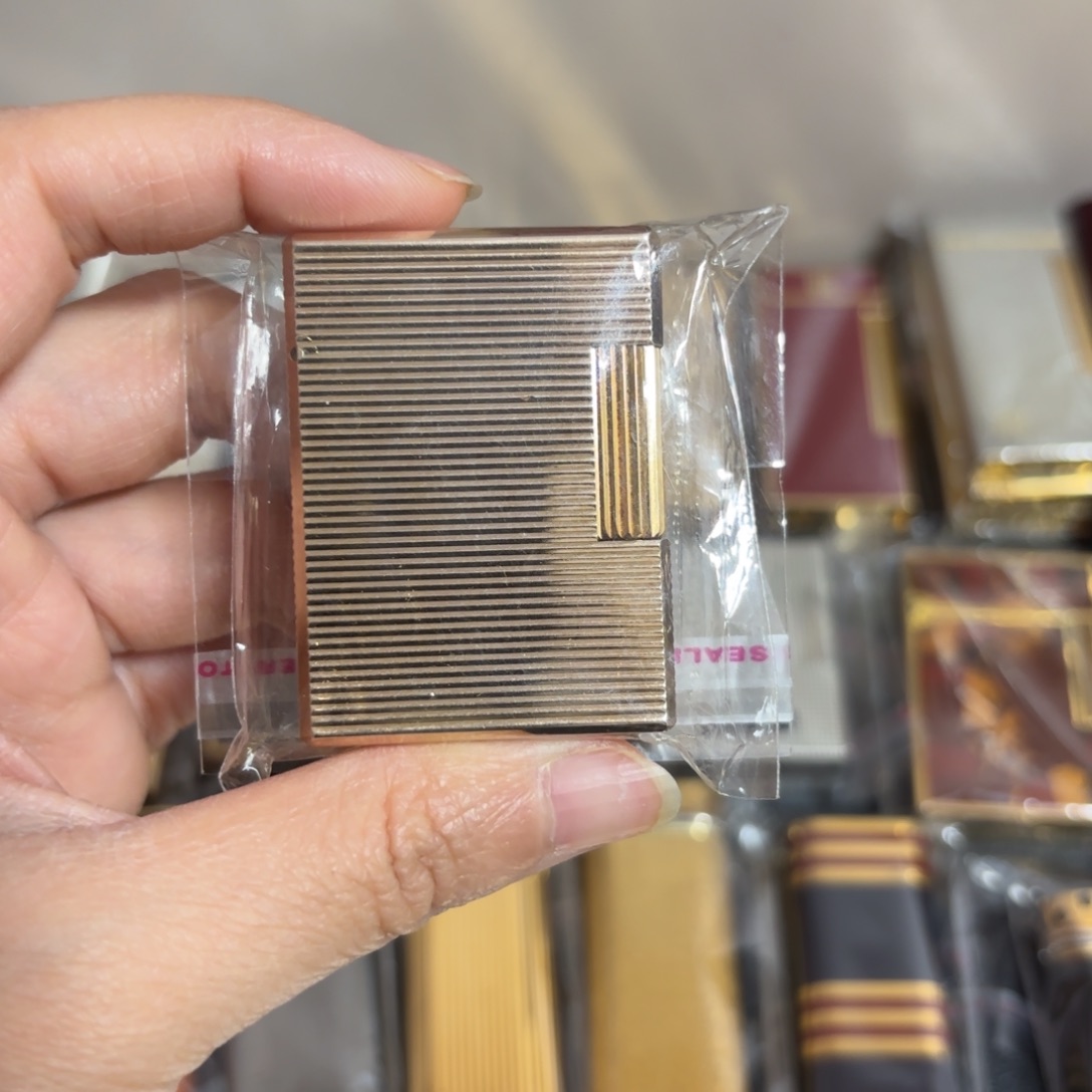 都登卡中古打火机