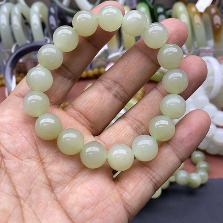 招***6和田玉未镶嵌手链卡12