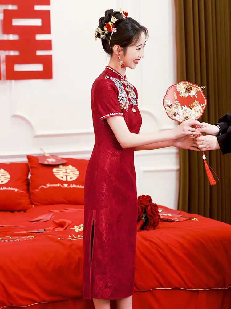 红色旗袍敬酒服新娘2025新款新中式绝美刺绣结婚订婚礼服裙小个子