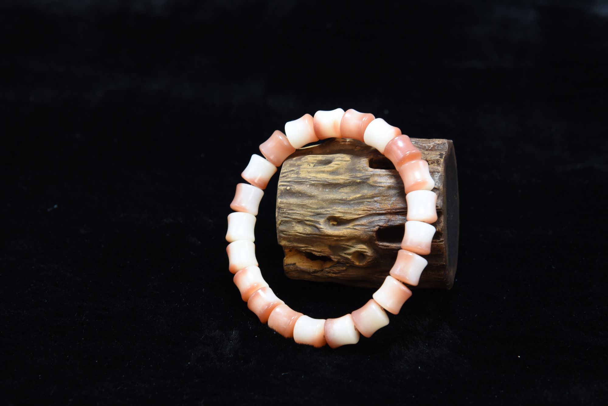 微醺野莓竹节菩提根手串 卡9*8mm