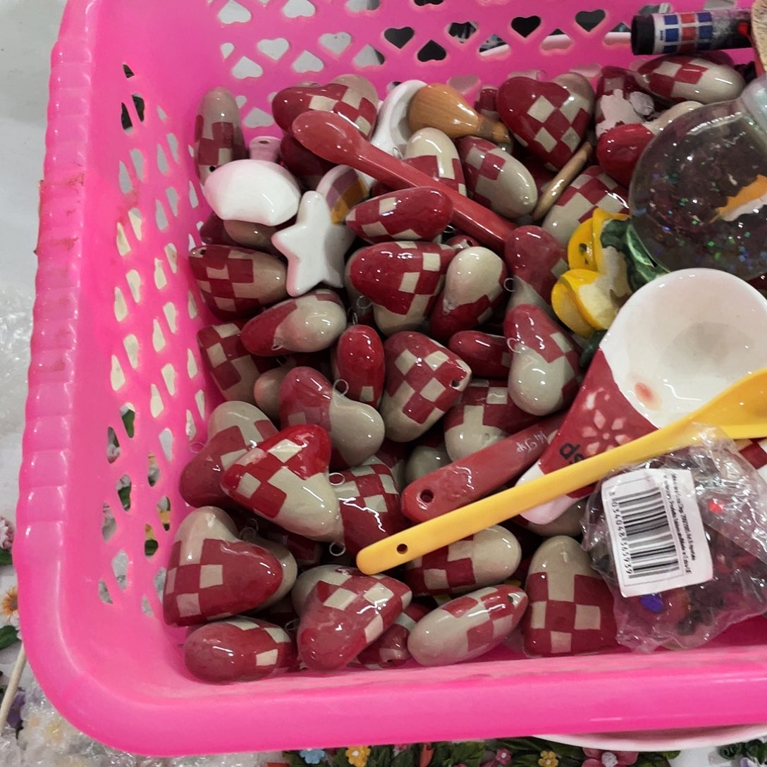 摆件K****e摆件。             