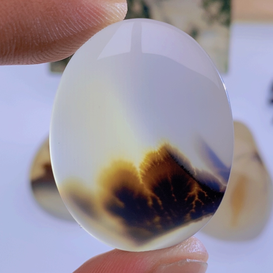 玛瑙/玉髓颈饰未镶嵌