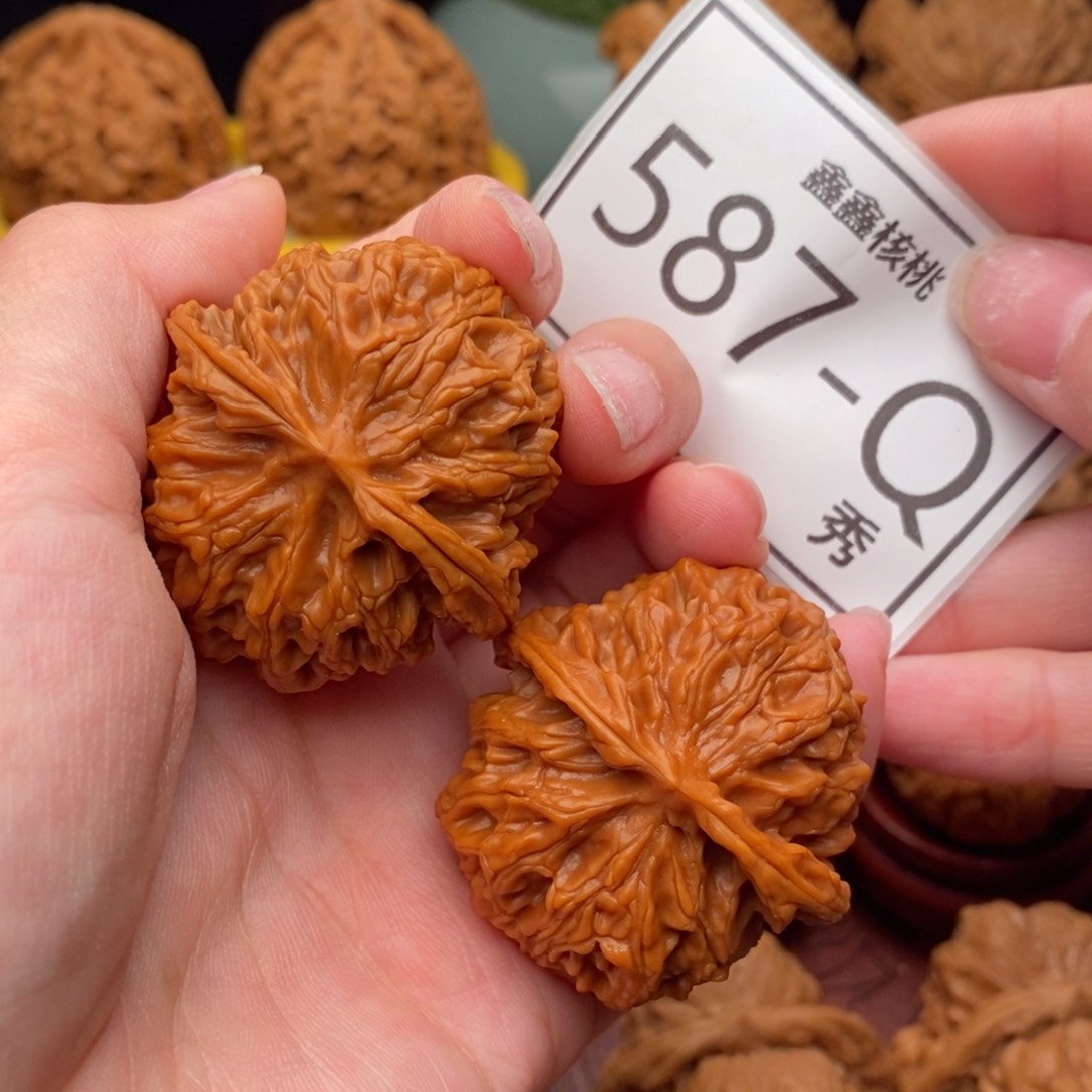 文玩核桃把件苹果园39