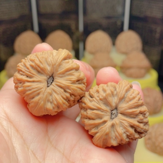 文玩核桃吊坠34南疆手捻