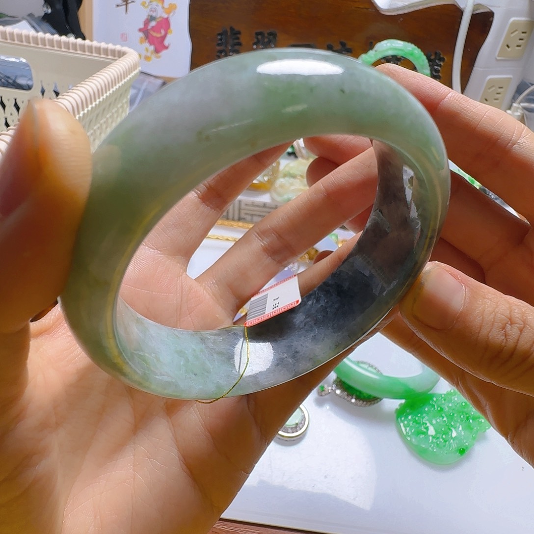 翡翠未镶嵌手镯翡翠770