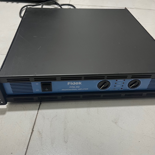 8新 fidek/飞达 二手 纯功放 通电不出声 需要维修 不包邮