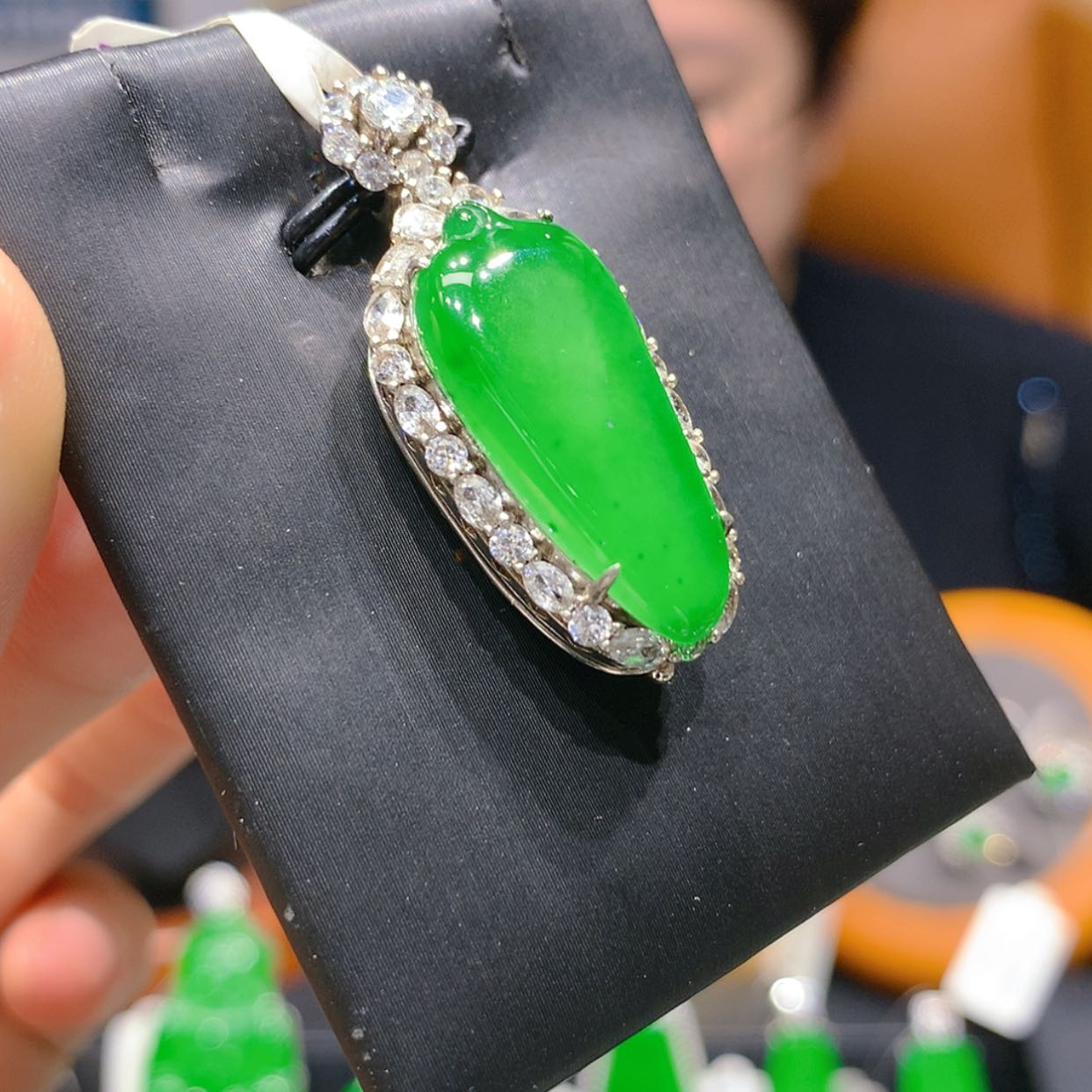 【闪购商品】颈饰银S925镶嵌翡翠3柒姐