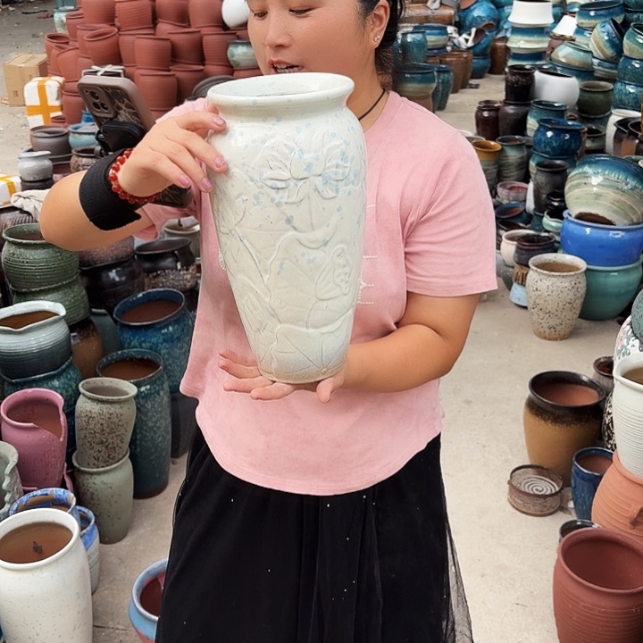口15高31一个盆子。 