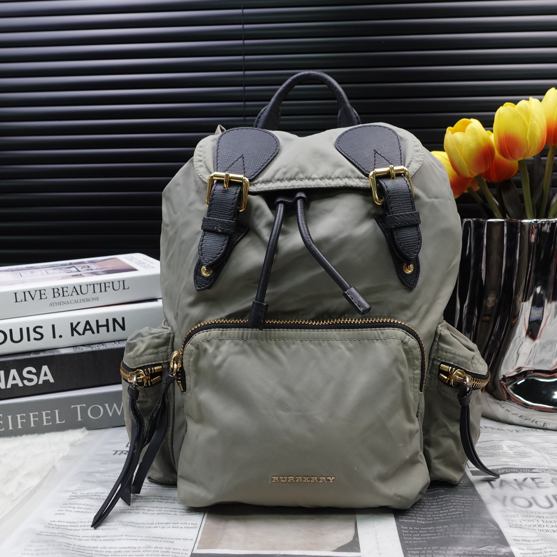 95新 BURBERRY/博柏利 巴宝莉/双肩包/T10345670
