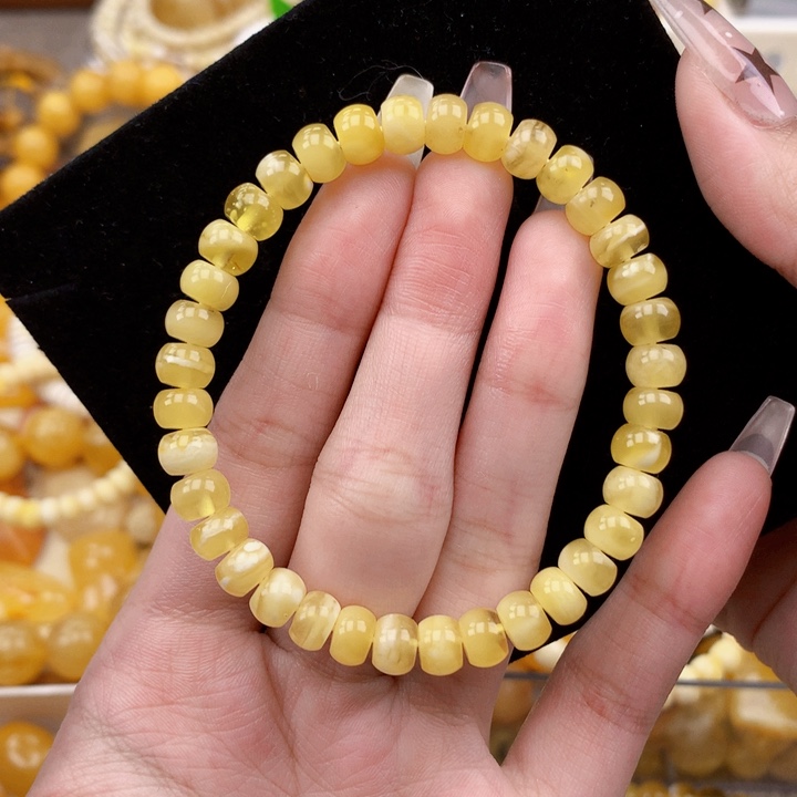 琥珀未镶嵌珠宝奇石7