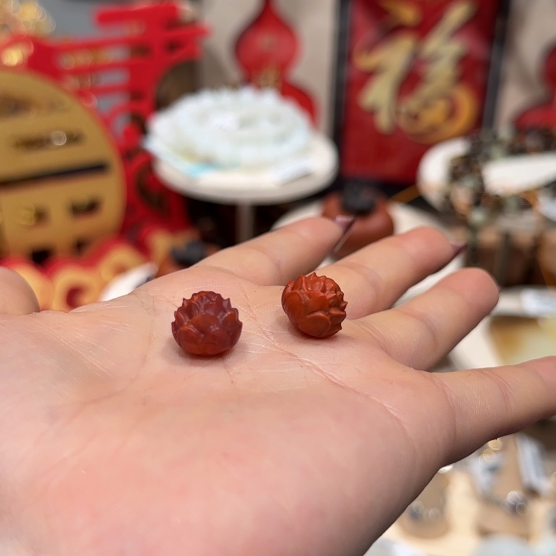 南红玛瑙吊坠(不含链)未镶嵌磨砂莲花吊坠（多样性发其一）