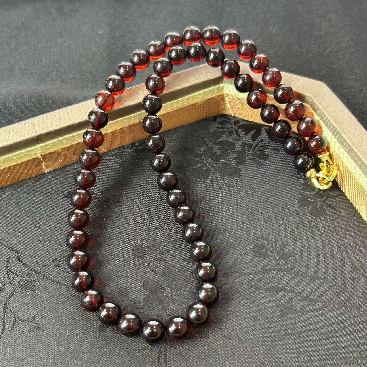 【睿泽鉴宝】血珀珠链多样性发一 8mm+ AE0533