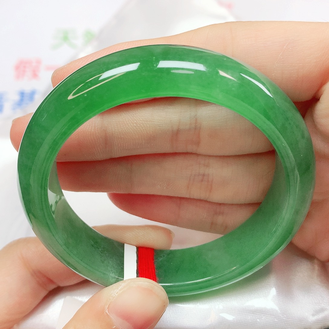 翡翠未镶嵌手镯翡翠手镯52