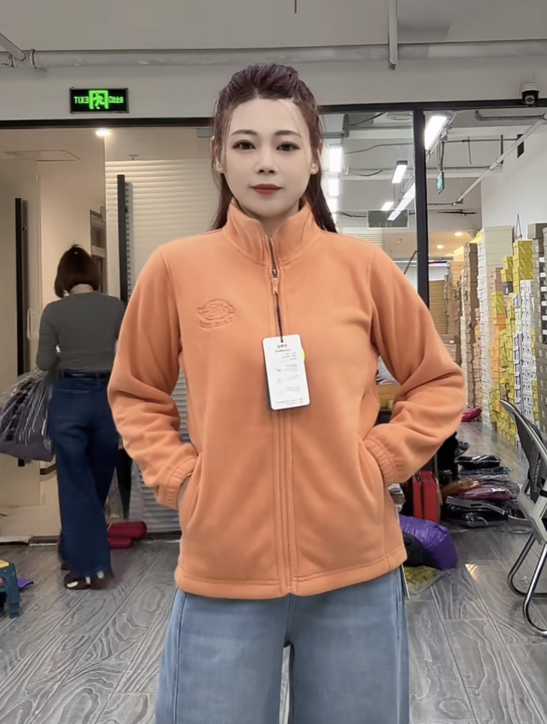 青青家 【校服神器】时尚百搭显瘦立领摇粒绒加厚小衫-8305