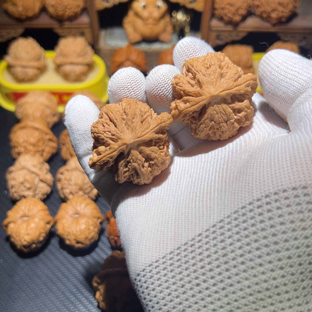 文玩核桃把件大粗筋