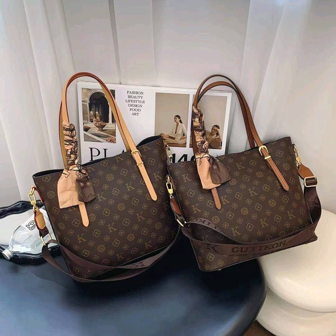 古缇蔻新款手提斜挎大托特包大容量单肩时尚简约通勤百搭女包1002