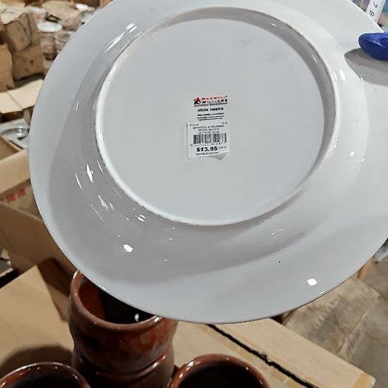 瓷片陶瓷盘子碗啥都有