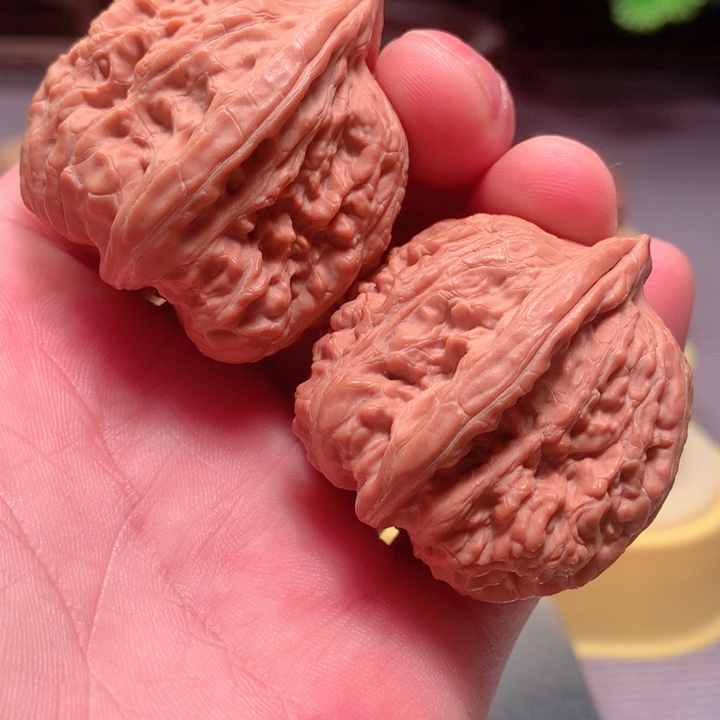 文玩核桃把件36赤龙鸡心