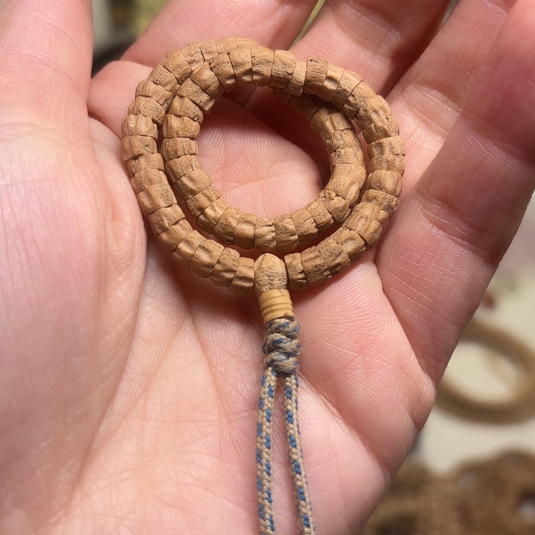 吊坠柏香籽/百香籽热振斜切小鼻噶手持