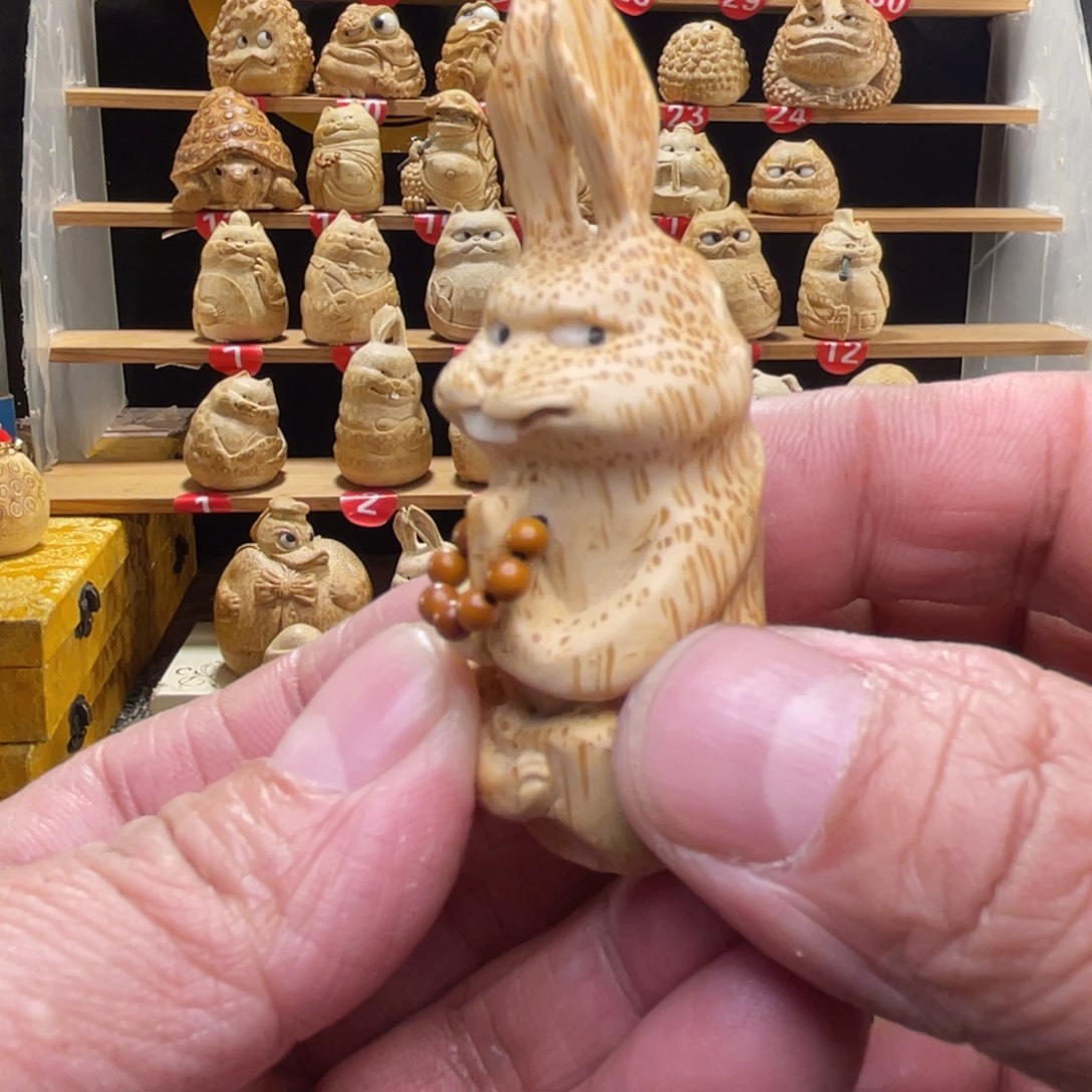 竹竹根雕兔子手把件