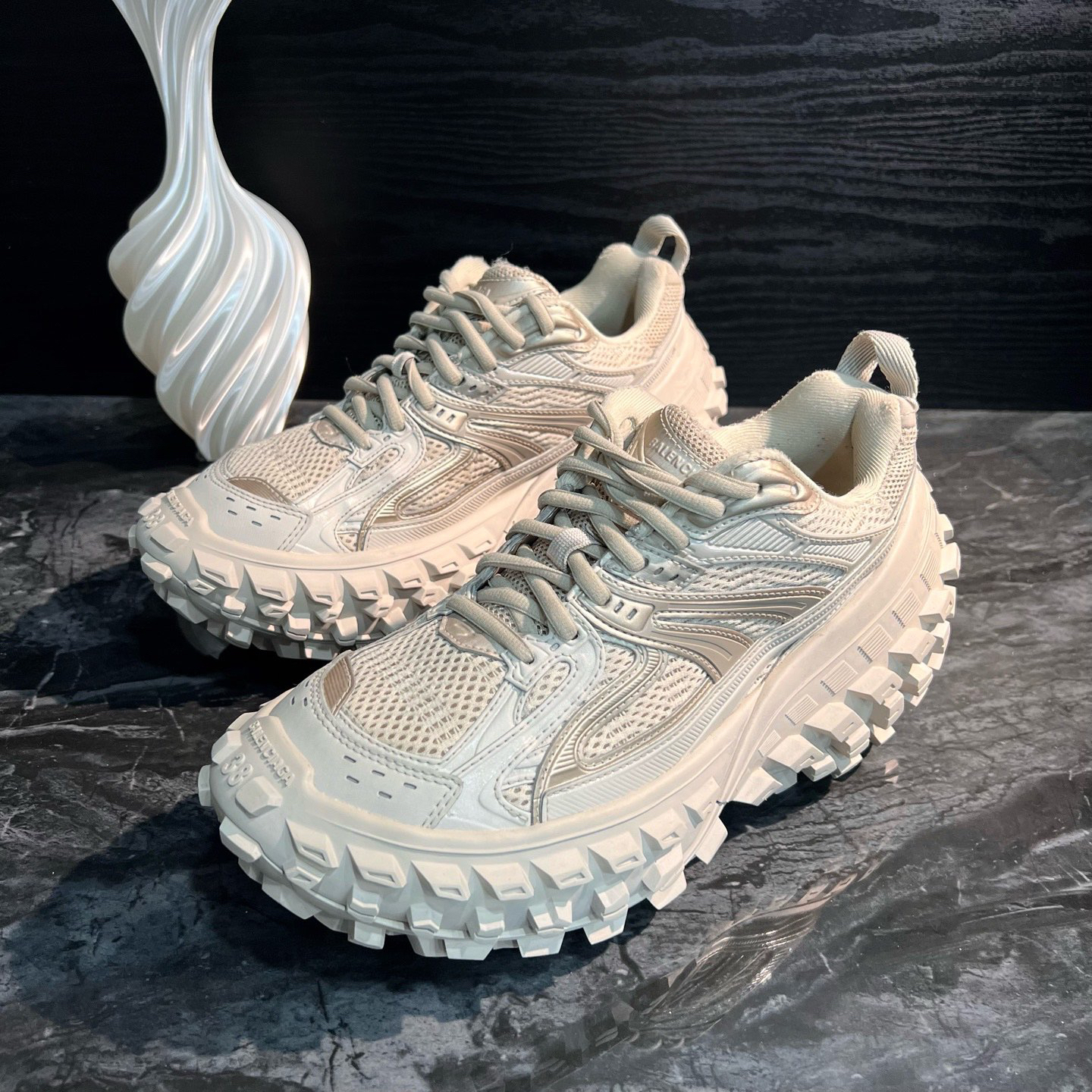 99新 Balenciaga/巴黎世家 1692/38码/灰色轮胎鞋休闲鞋