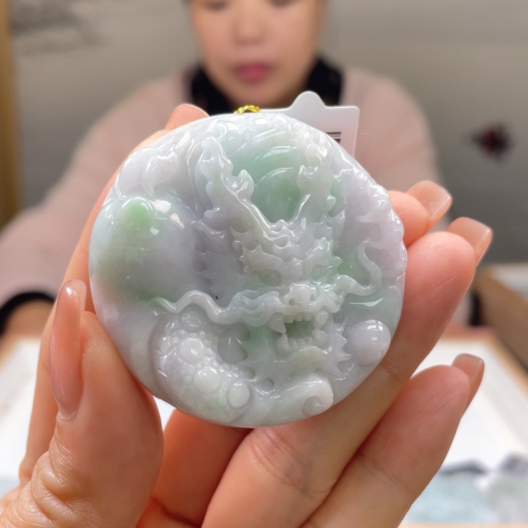 翡翠吊坠(不含链)未镶嵌