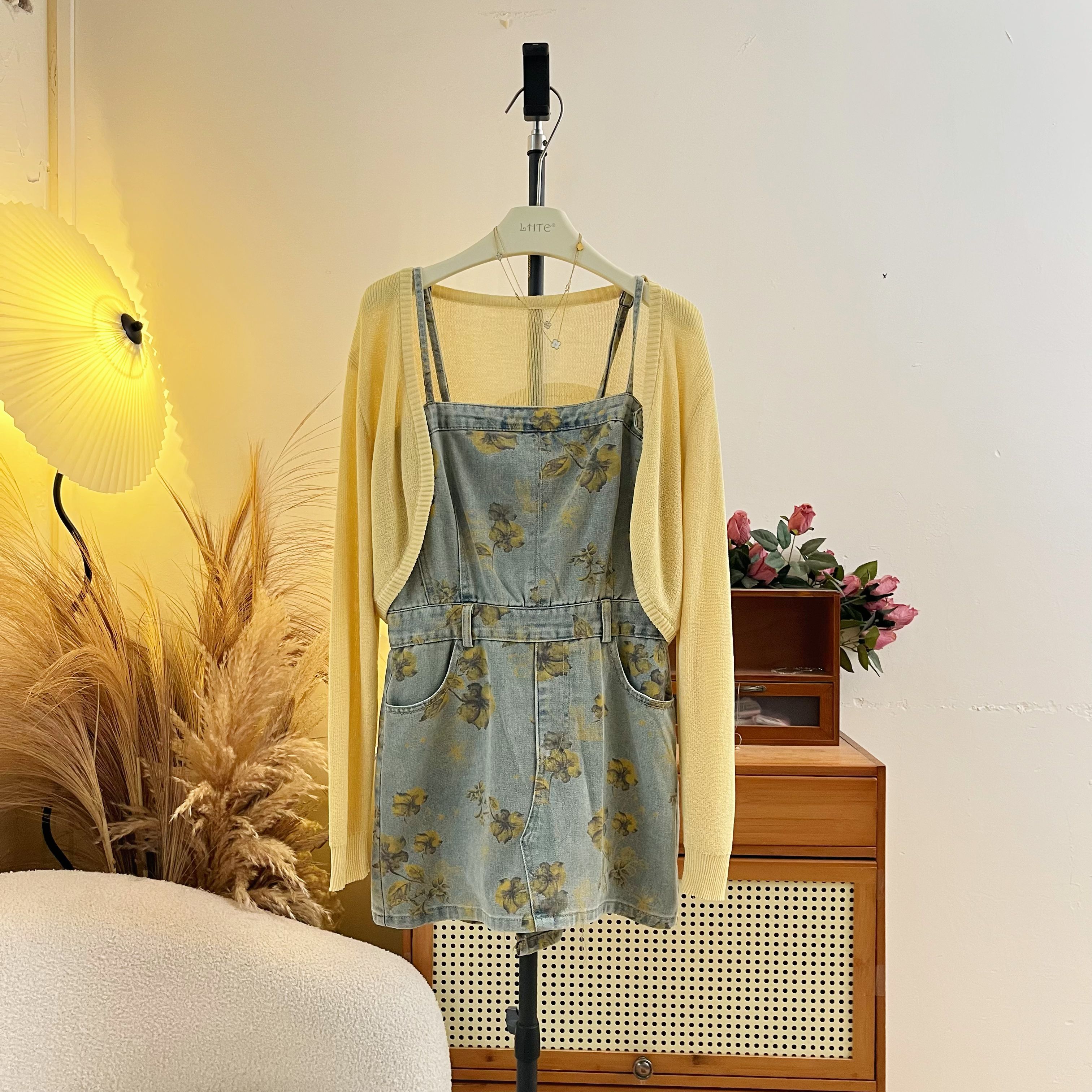 LHTE青青大码女装 夏款碎花牛仔吊带黄杏色开衫两件套T7744