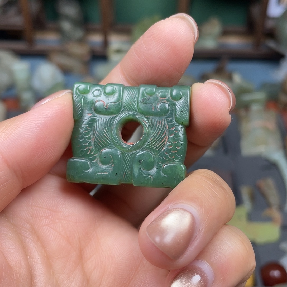 T***o和田玉未镶嵌挂件