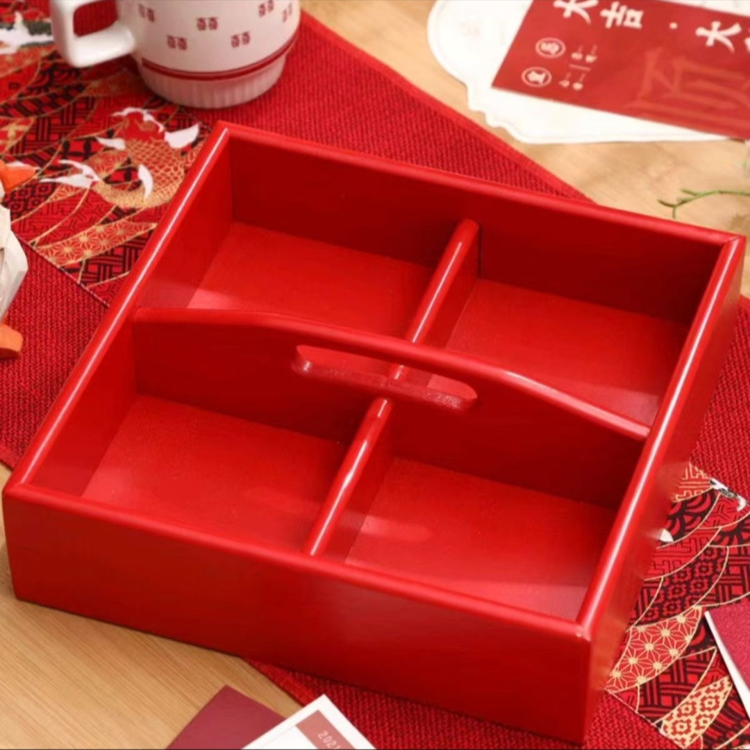 结婚订婚早生贵子干果盒手提零食坚果分格收纳盒婚礼果盒婚房摆件