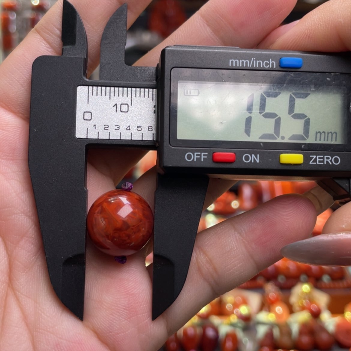 【闪购商品】未镶嵌妖火焰圆珠15mm南红玛瑙l***a