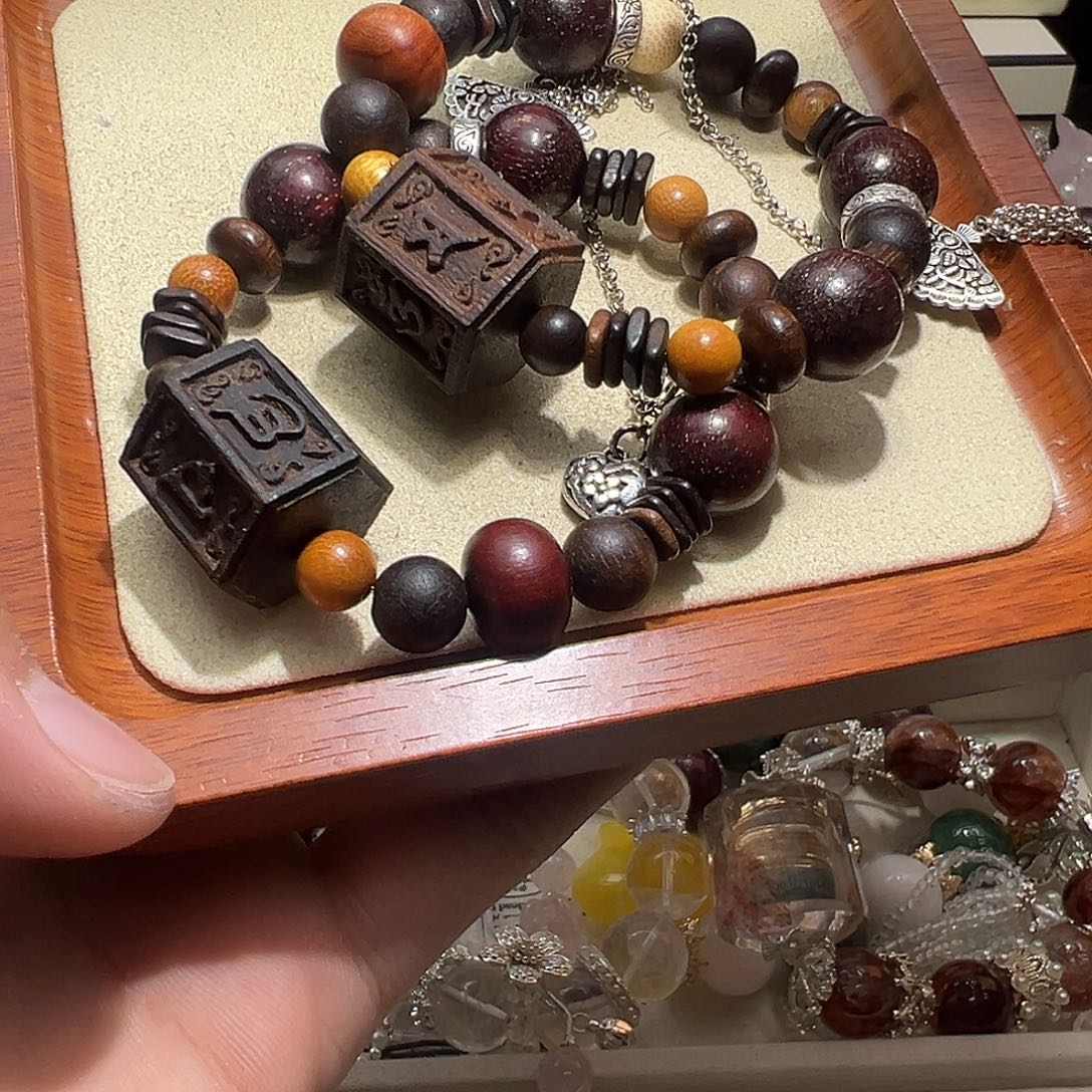 手链未镶嵌水晶水晶手链