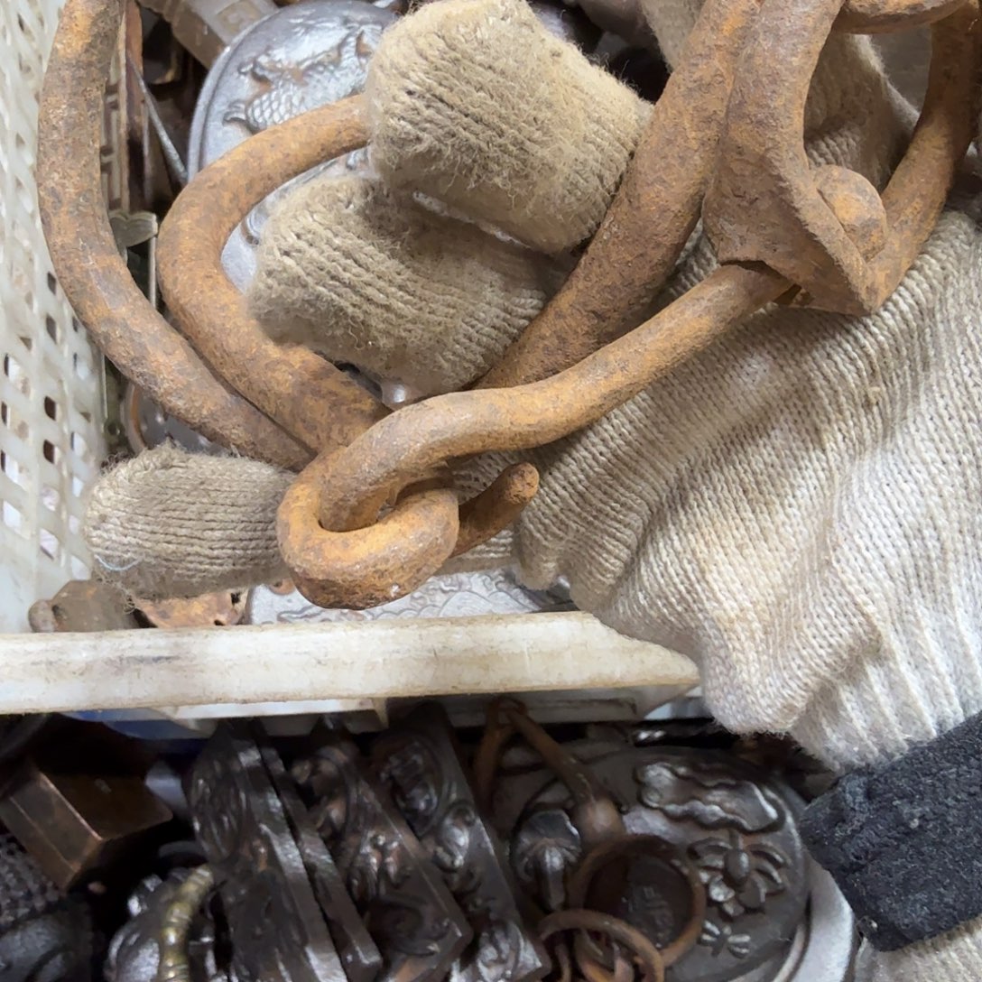 串***哥一物一图，工艺品。