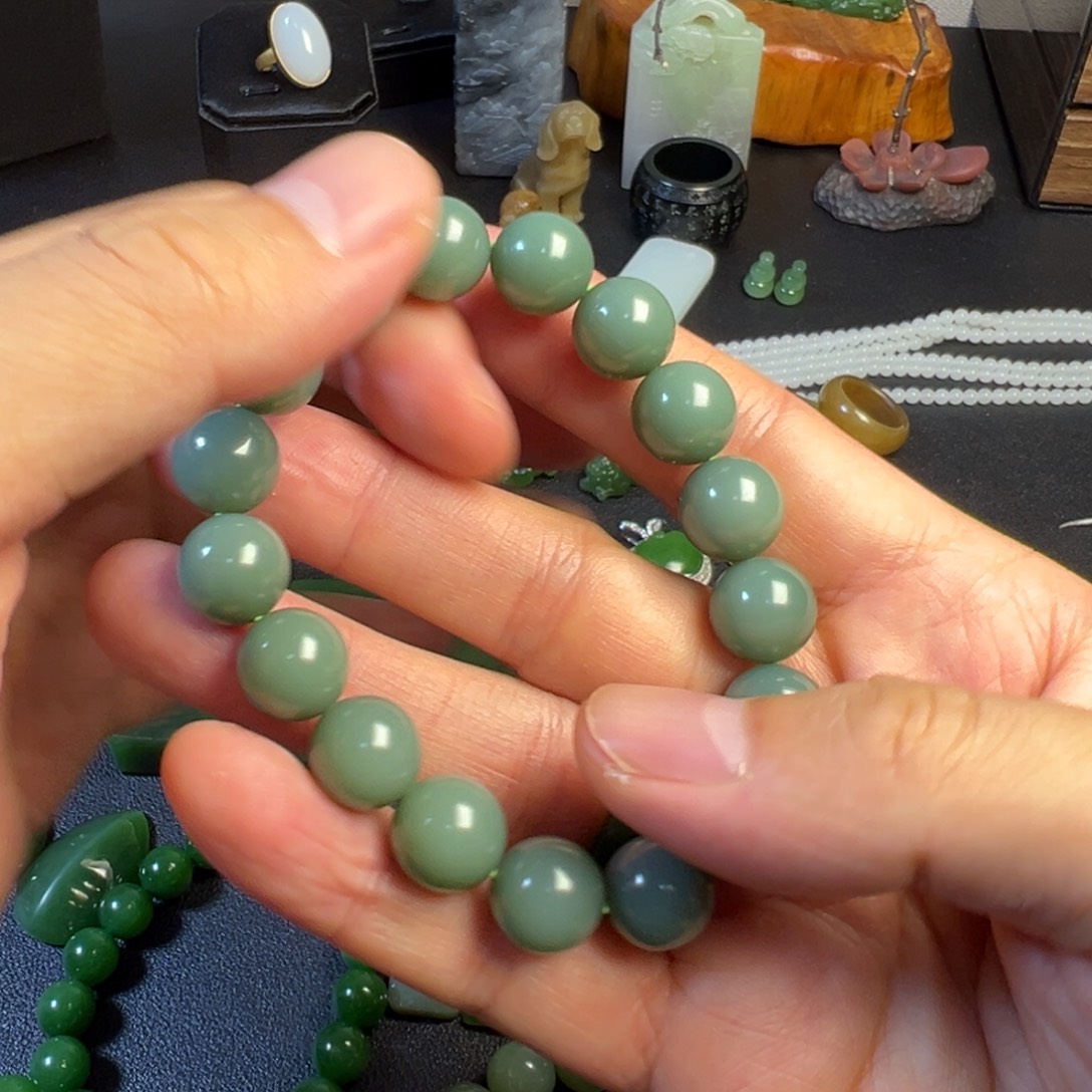 和田玉未镶嵌手链