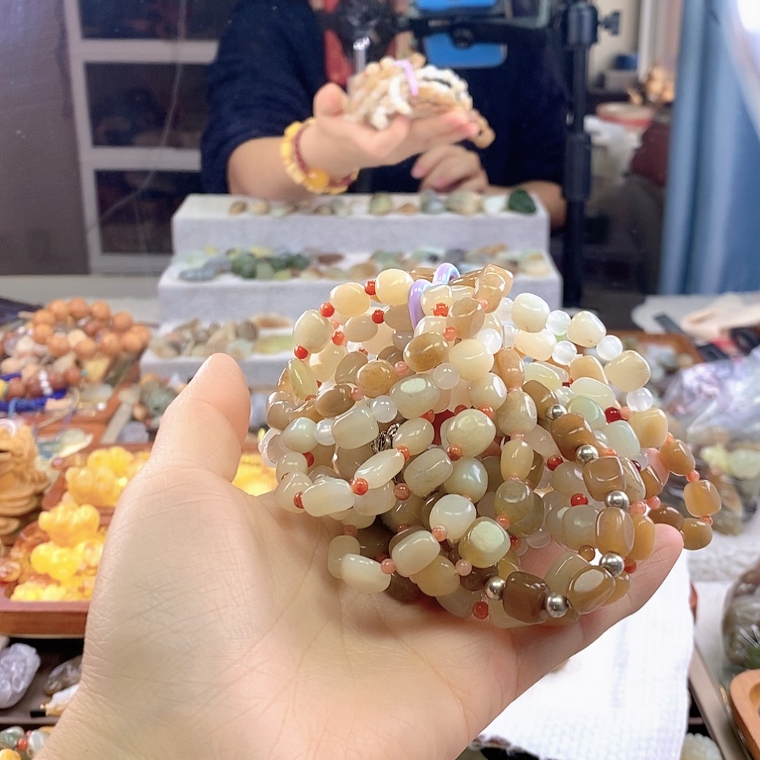 和田玉（糖玉）未镶嵌手链