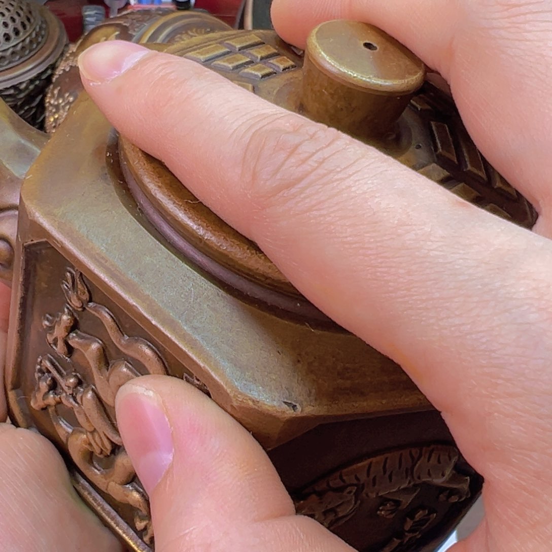 紫金风磨铜四象壶