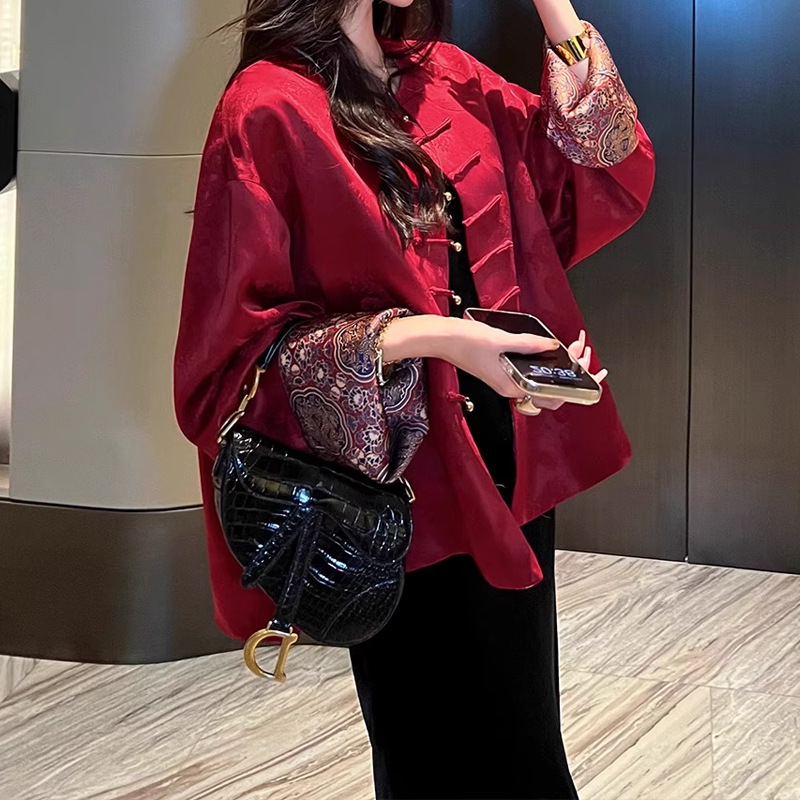 红色新中式国风外套女2025秋冬季新款高级感唐装高端盘扣时尚上衣