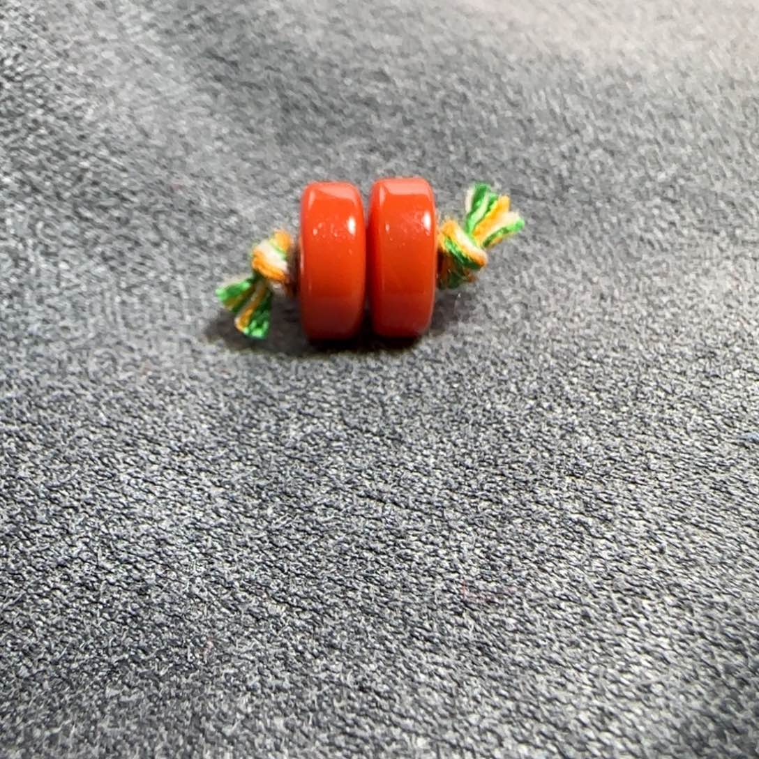 南红玛瑙，未镶嵌玩****潘