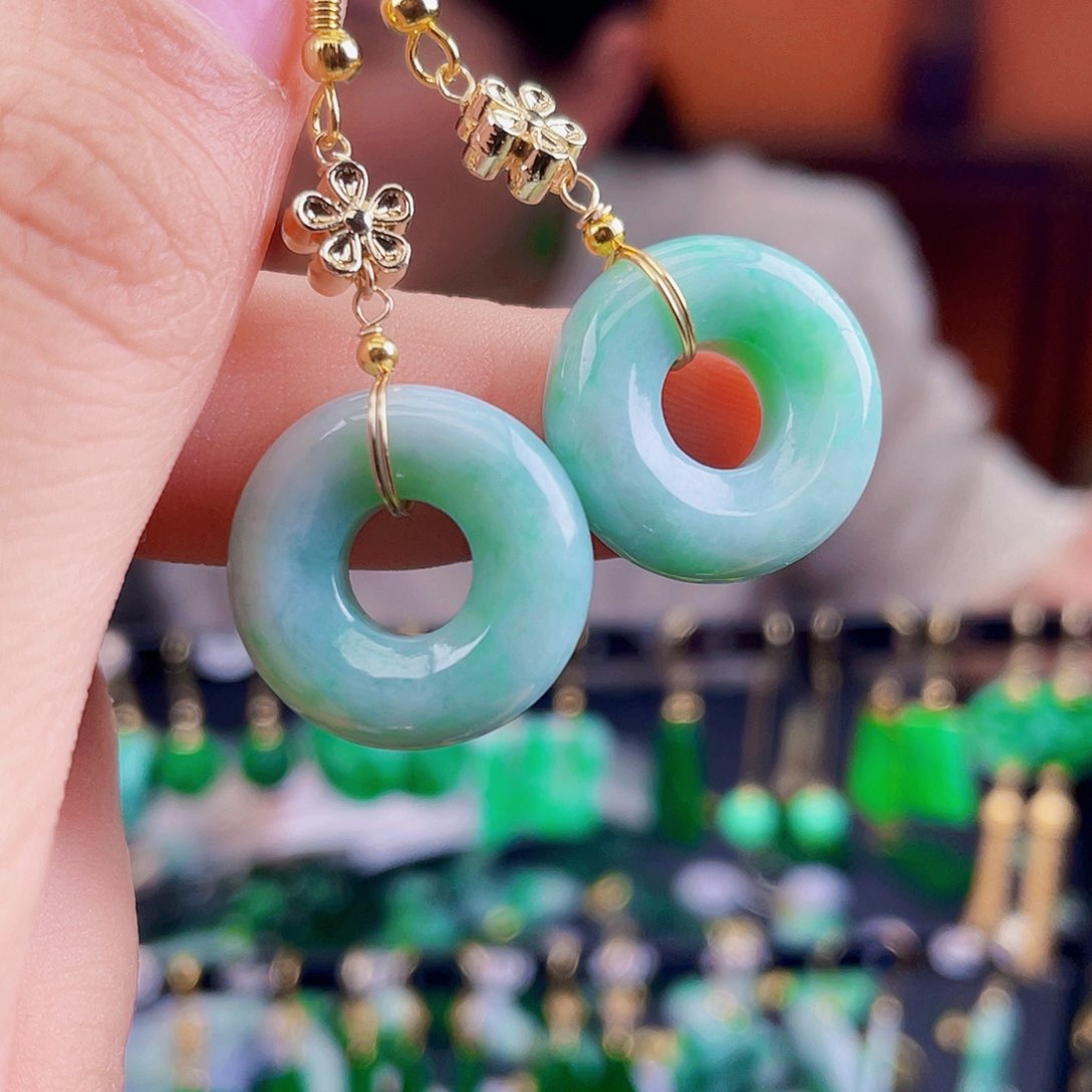 翡翠未镶嵌耳饰饰品