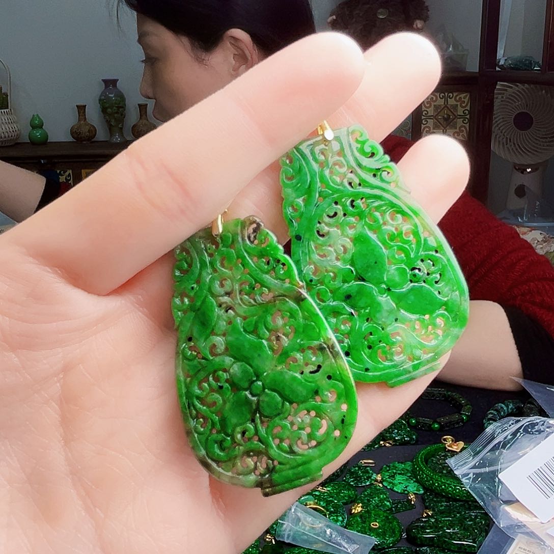 颈饰银S925镶嵌翡翠多样性