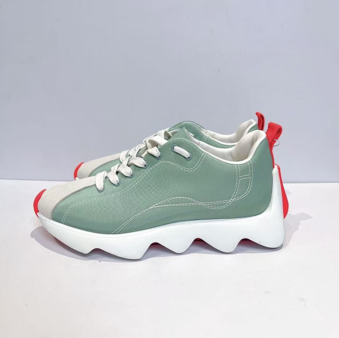 99新 Hermes/爱马仕 蔚蓝/运动鞋/35码/LZ412A991