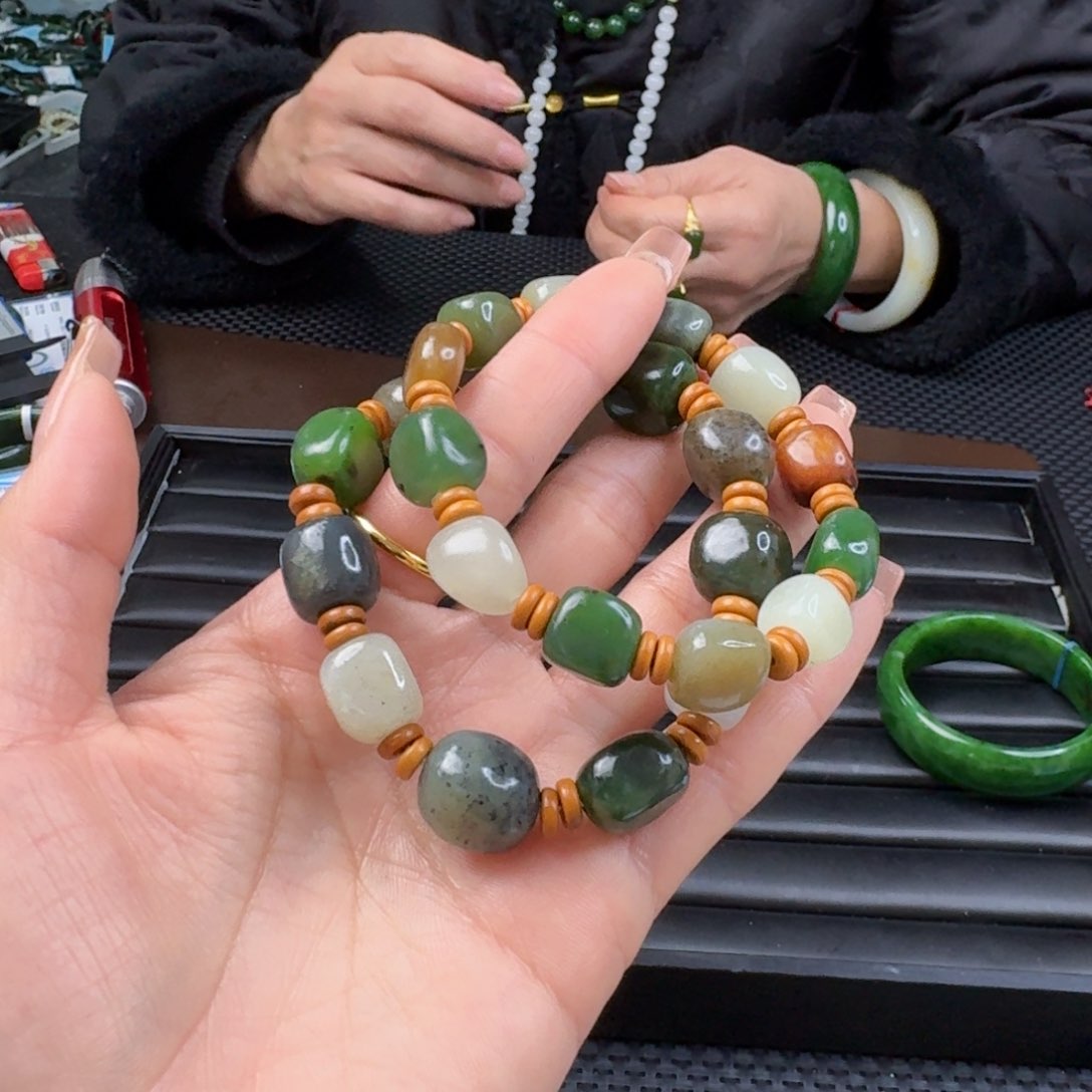 和田玉手链未镶嵌发其一