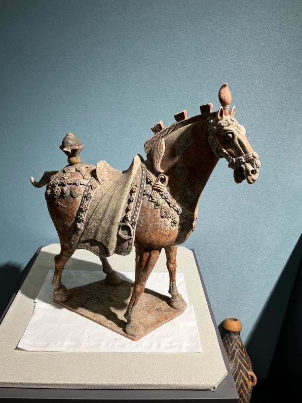 瓷器陶器摆件陶马