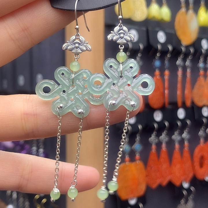 翡翠耳饰银S925镶嵌66666