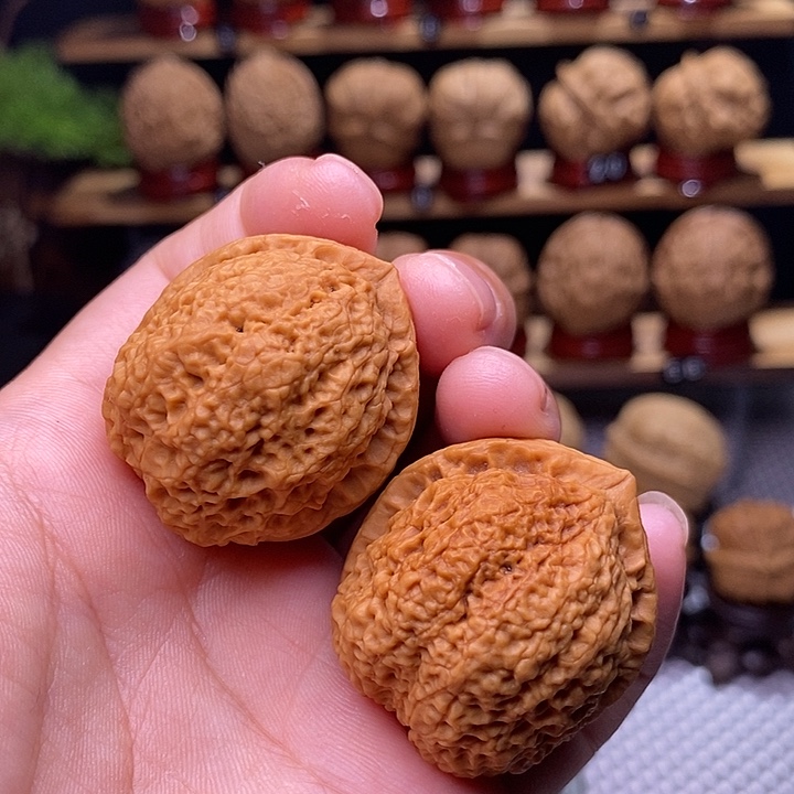 文玩核桃吊坠一道筋3