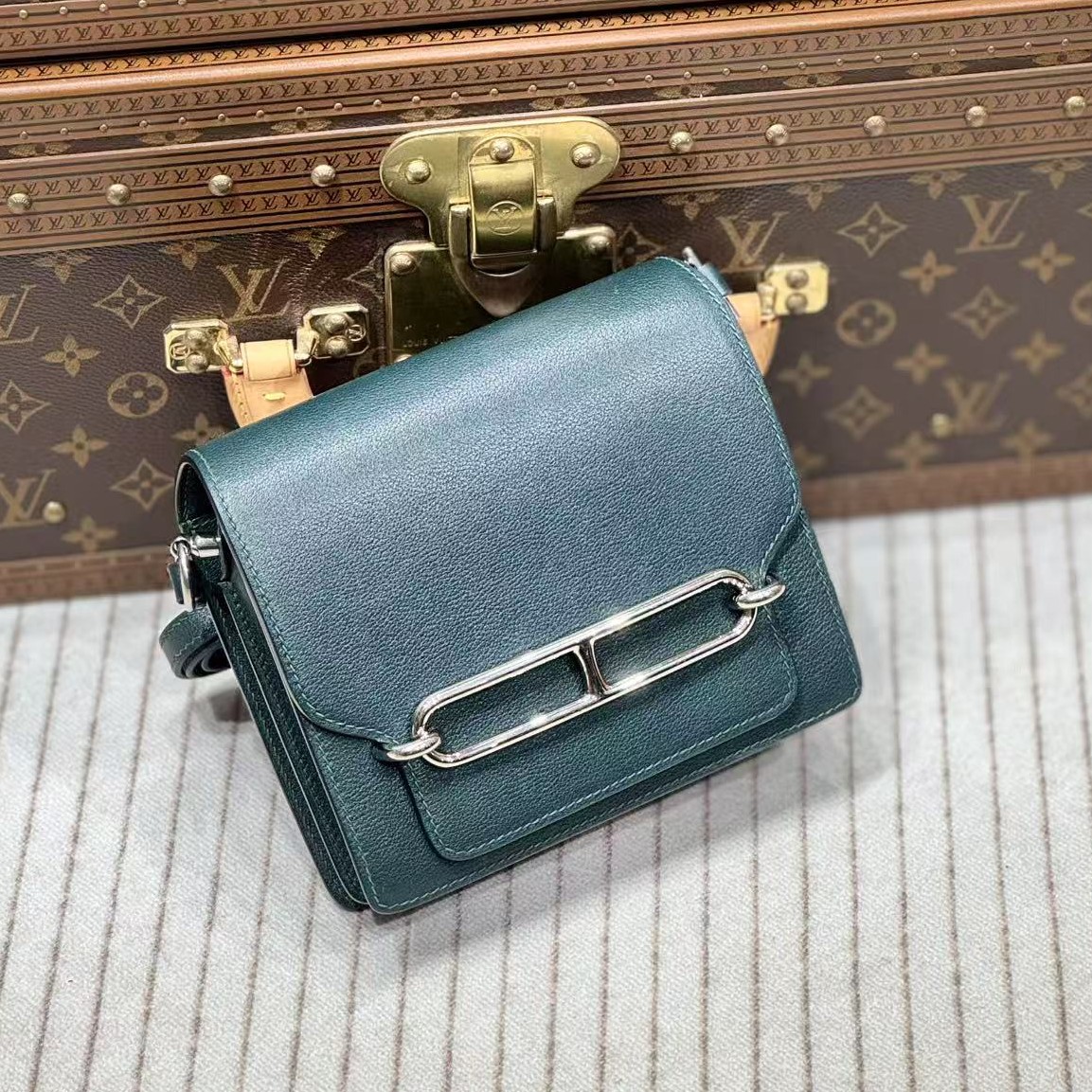 99新 Hermes/爱马仕 lina/Hermes猪鼻子松柏绿银扣 19包D刻