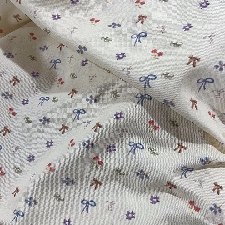 K***"无纺布全棉纱卡碎花2m